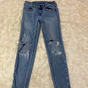 American Eagle Outfitters Light Blue Distressed Skinny Jeans